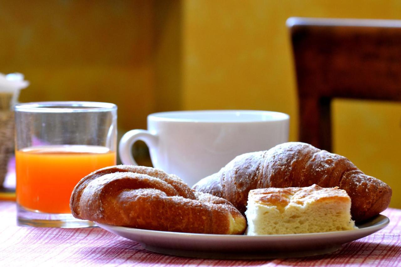 La Buonanotte Bed & Breakfast มานโตวา ภายนอก รูปภาพ